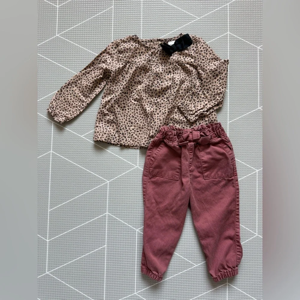 Garanimals|Baby girl outfit,Mauve Paperbag Waist Pants & Beige Leopard Top•••2T